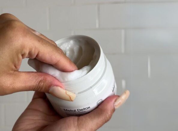 Mascarilla Metal Detox Loreal Pro - Image 3